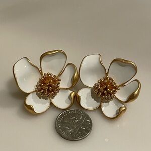 Elegant Gold and White Floral Earrings